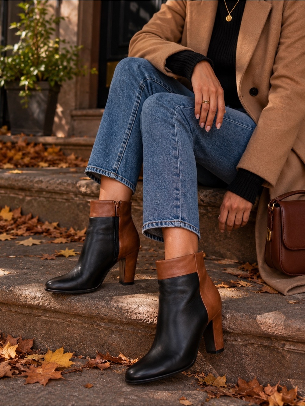 Sam Edelman Black & Brown Booties